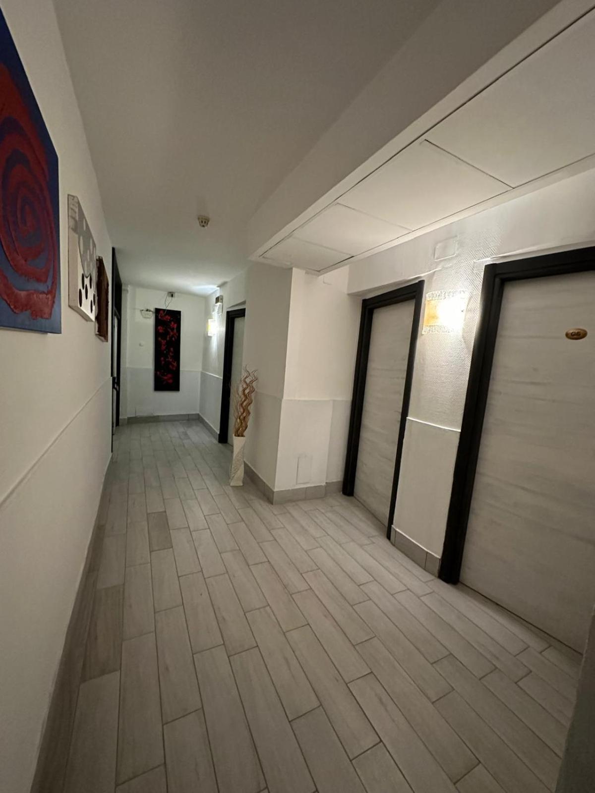 Hotel Clinton Casoria Exterior photo