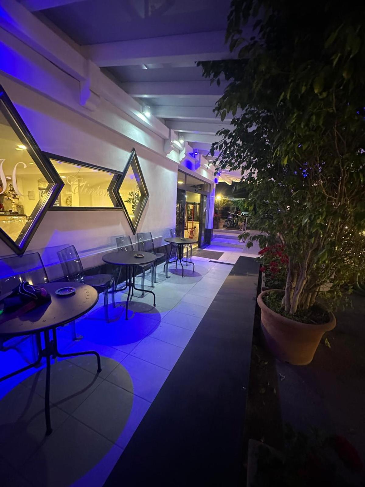 Hotel Clinton Casoria Exterior photo